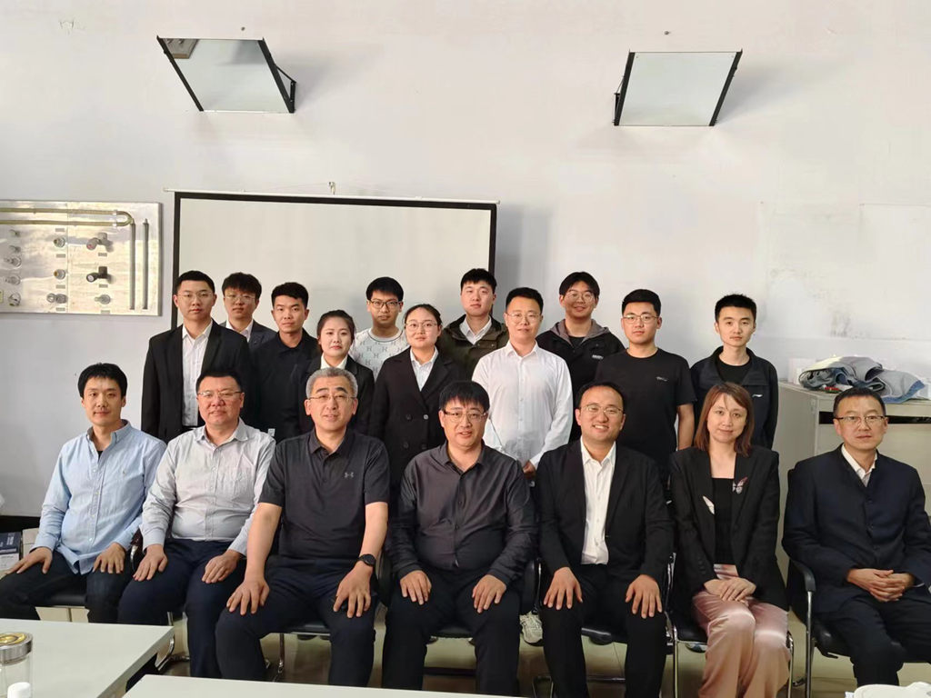 祝贺李明敏、申奥、王志喻三位同学顺利通过硕士学位论文答辩